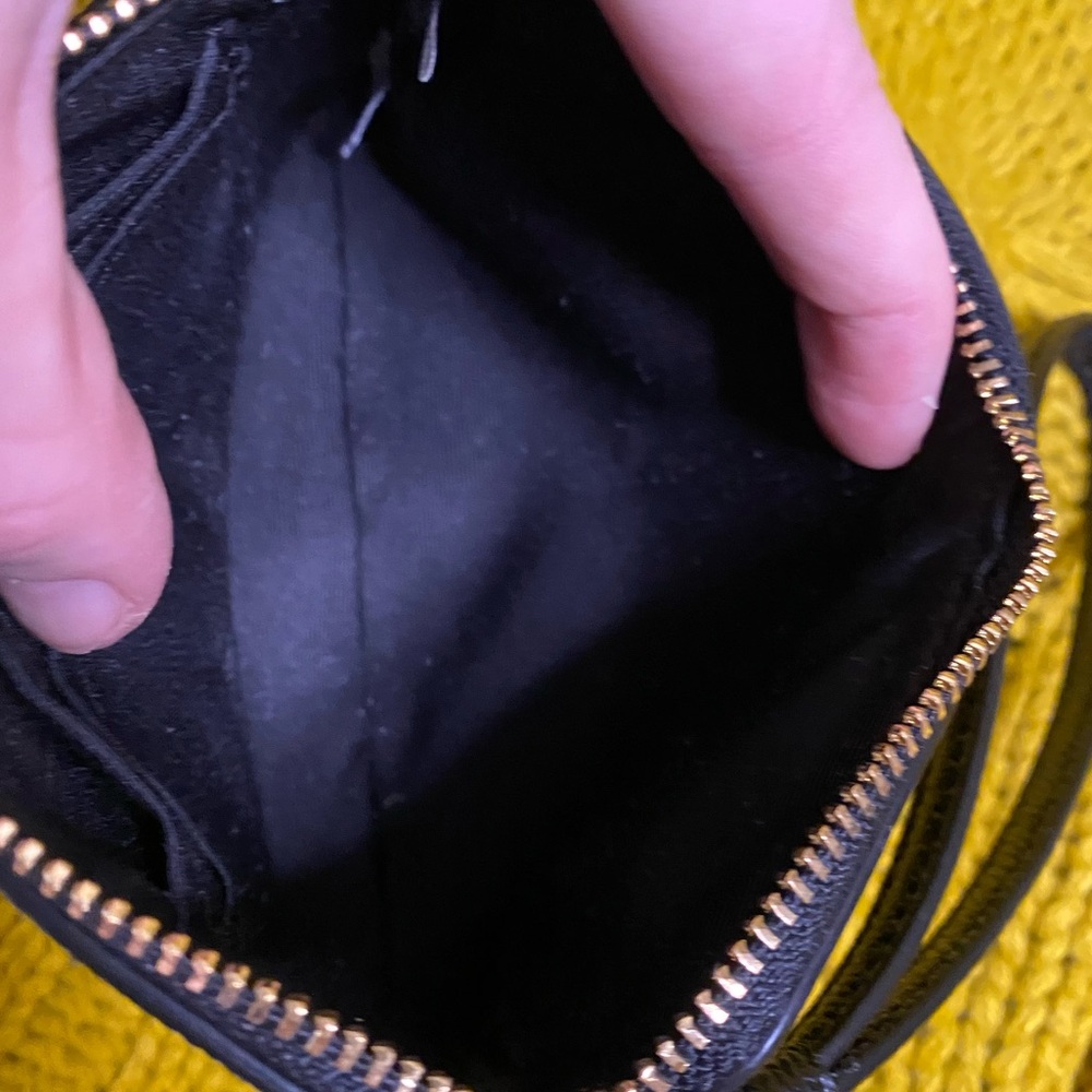 NWOT Coach Black Corner Zip Wristlet - Picture 9 of 9